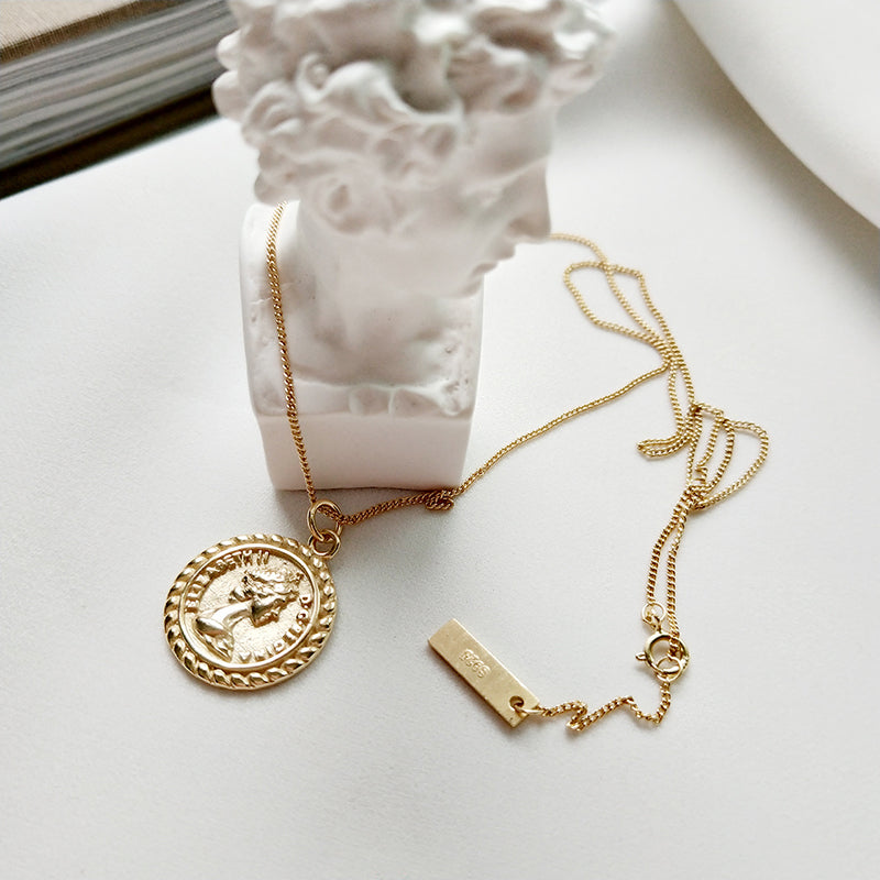 Queen Elizabeth Necklace